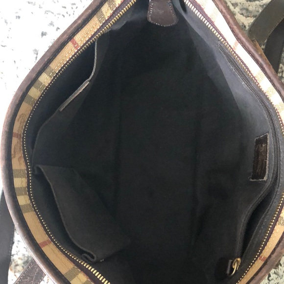 Authentic Burberry Bag - Picture 16 of 16